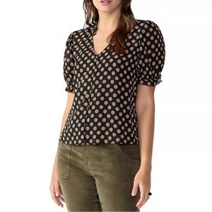 Sanctuary Black and Tan Patterned Top